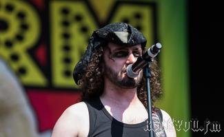 IMG_7016-Alestorm.jpg