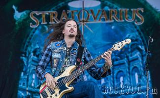 IMG_a8936-Stratovarius.jpg