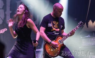 IMG_a9794-Beyond_the_Black.jpg