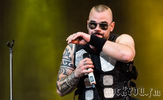 IMG_b0101-Sabaton.jpg