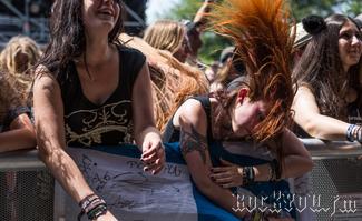 IMG_2020-Headbanging.jpg