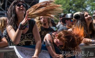 IMG_2022-Headbanging.jpg