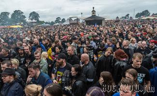 IMG_2554-Wackinger-Crowd.jpg