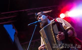 IMG_3746-Mr._Hurley_und_die_Pulveraffen_Rockshow.jpg