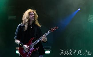 IMG_3822-Blind_Guardian.jpg