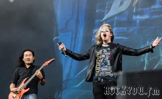 IMG_3957-Dragonforce.jpg