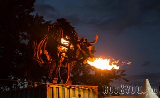 IMG_3403-Flaming_Bull.jpg