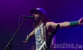 IMG_5929-Alestorm.jpg