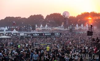 IMG_1343-Wacken_Crowd.jpg