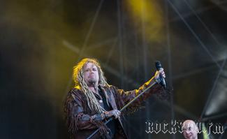 IMG_1499-Korpiklaani.jpg