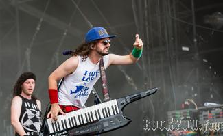 IMG_2211-Alestorm.jpg