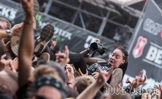 IMG_2241-Crowdsurfer.jpg