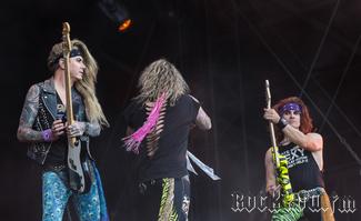 IMG_2429-Steel_Panther.jpg