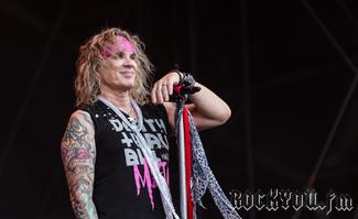 IMG_2447-Steel_Panther.jpg