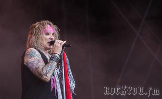 IMG_2451-Steel_Panther.jpg