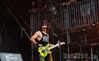 IMG_2466-Steel_Panther.jpg