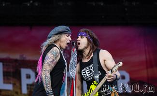 IMG_2486-Steel_Panther.jpg