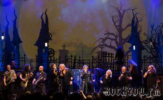 IMG_3853-Avantasia.jpg